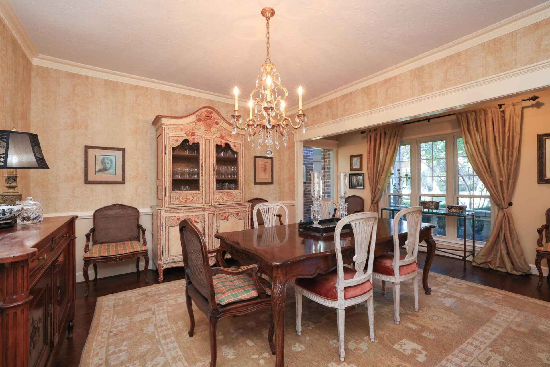 Dining Room2-cropped